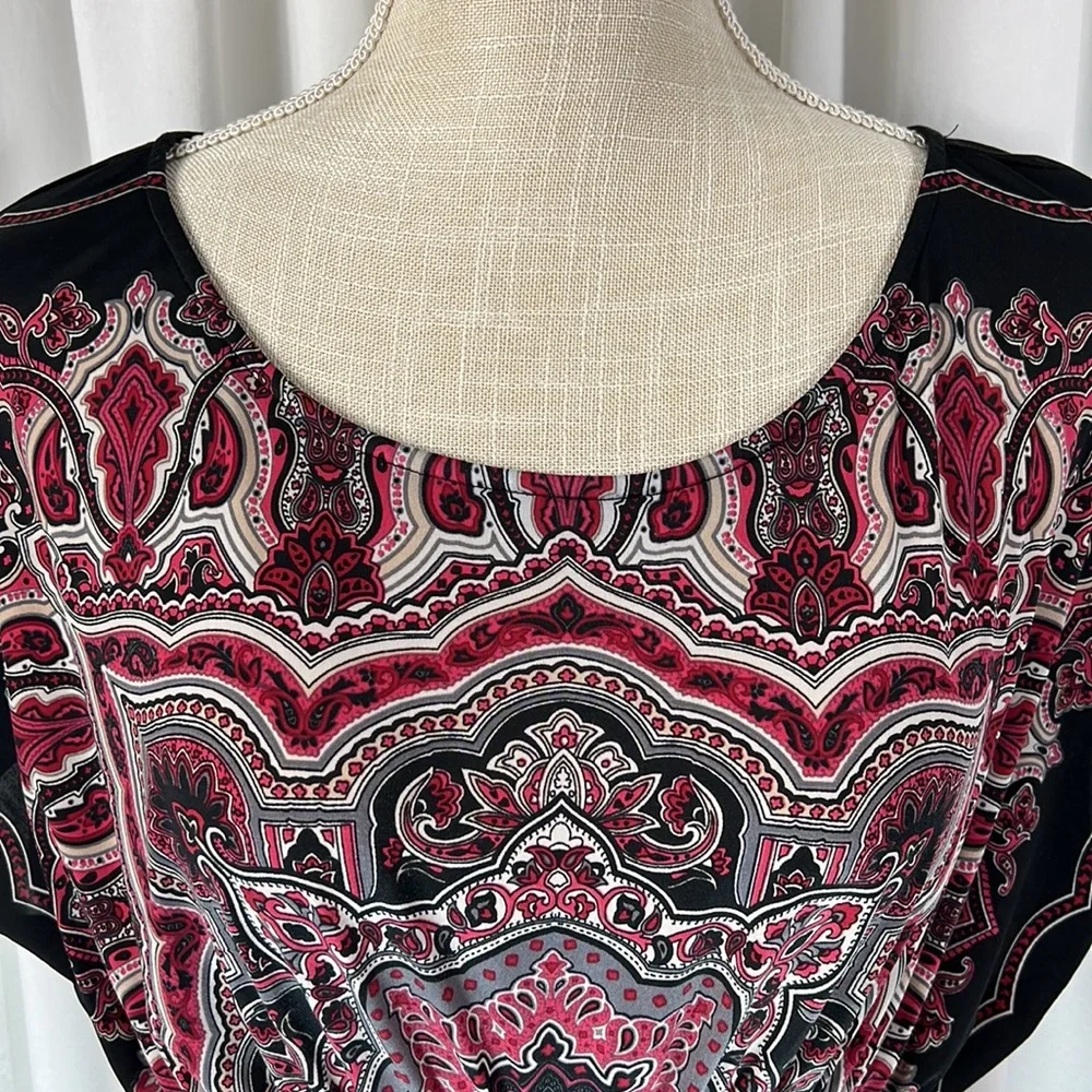 HeartSoul L Black/Burgundy Patterned Blouse - Picture 2 of 13